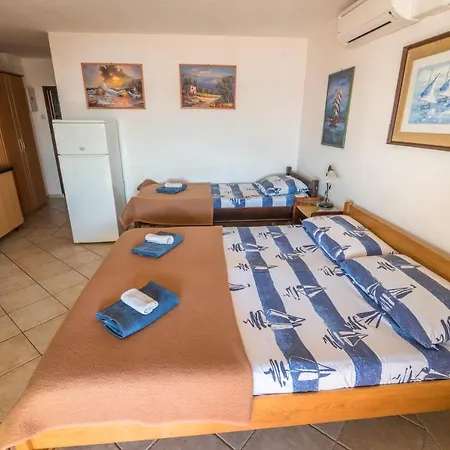 Goga * Martinscica (Cres)