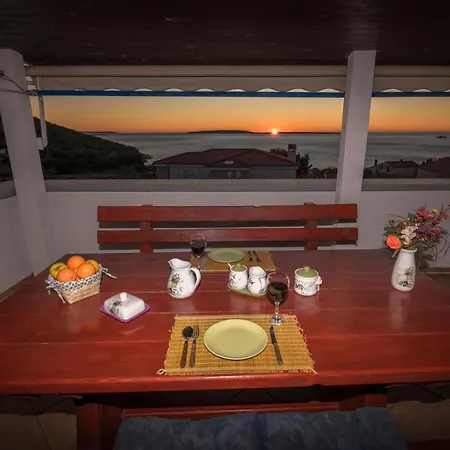Goga Apartment